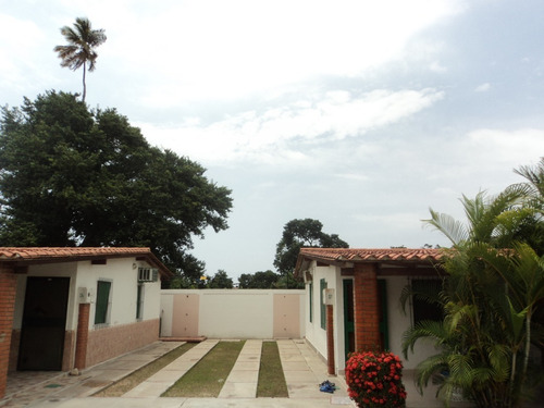 Imagen 8 de 10 de Casa En Alquiler Ocumare El Playon 0412-8709814