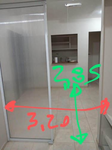Alquilo Oficina/consultorio