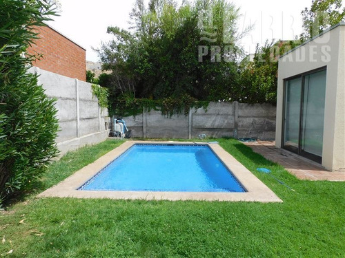 Imagen 3 de 19 de Casa En Venta De 3 Dormitorios En Colina