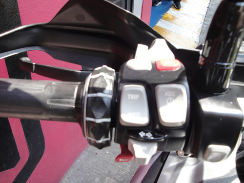 Imagen 12 de 12 de Bmw 1200 Gs Factura Original Seminueva Oportunidad Top Case