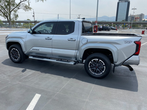 Toyota Tacoma Trd Edicion 4x4 Blindada Nivel 4 2024