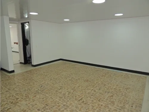 Vendo Local Comercial Chapinero Ed. Seguros Bolívar