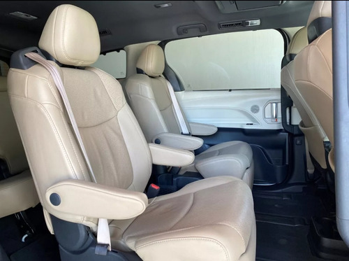 Toyota Sienna 3.5 Limited At