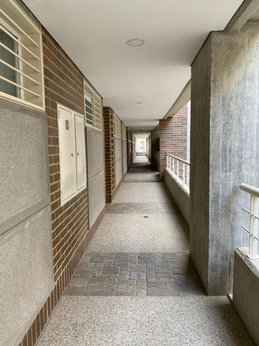 Apartamento En Venta - Urb. Escampadero