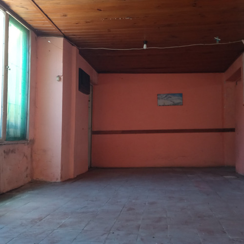 Salto / Zona Cuartel / 3 Dor / Baño / Liv Com Con Estufa / Patio / Parrillero / Usd 100.000