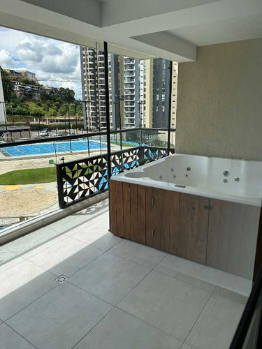 Vendo Apartamento De 99 Mts Con Jacuzzi Deposito Y 2 Parqueaderos   