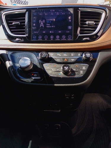 Chrysler Pacifica 2019