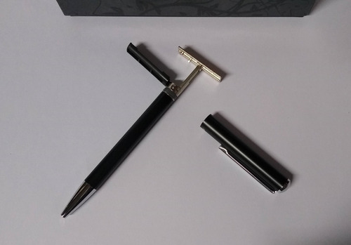 Bolígrafo Con Sello Heri Classic Made In Germany Tinta Azul Exterior Negro (3102)