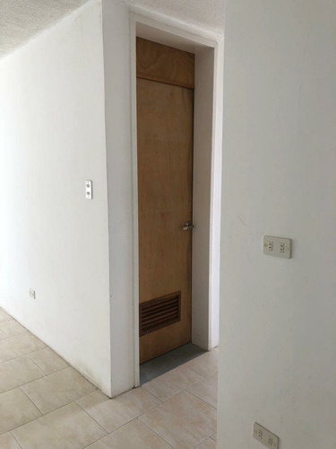 Imagen 3 de 8 de Vendo Apartamento 56,62m2 2h/2b/1pe El Encantado 2723