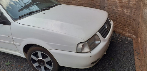 Volkswagen Santana 2000 Branco 1999