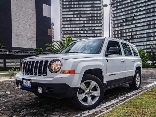 Imagen 7 de 15 de Jeep Patriot Sport 2014