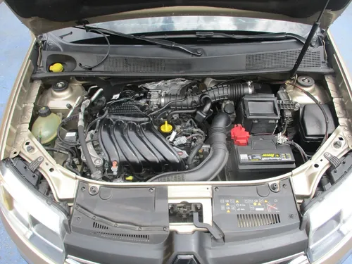 Renault Logan Zen 1600cc Mt Aa