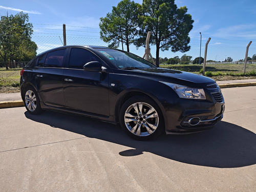 Chevrolet Cruze 1.8 Ltz Mt 5 p