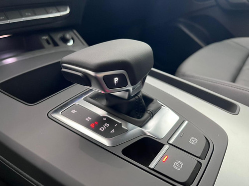 Audi Q5 2.0 45 TFSI GASOLINA PRESTIGE QUATTRO S TRONIC