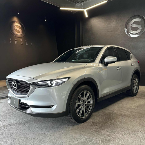 Mazda CX-5 grand touring signature