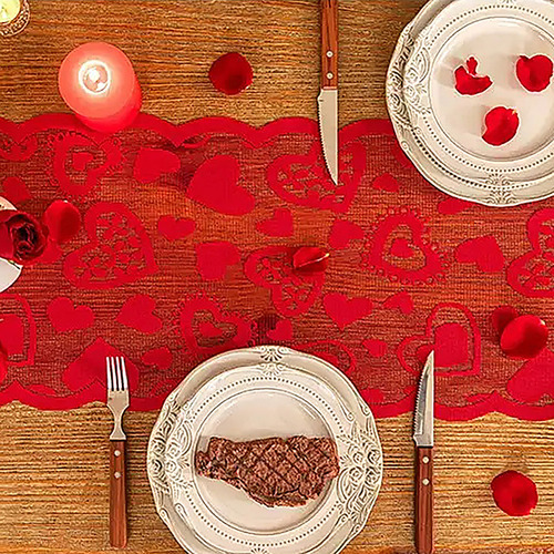 Camino De Mesa Modificado Para El Día De San Valentín, Con D
