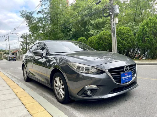 Mazda 3 2.0 Prime