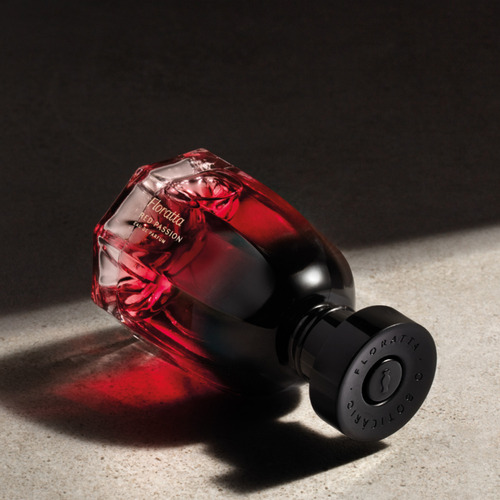 Casal Perfumado Com O Kit Exclusivo Malbec Tradicional Mais Floratta Red Passion Eau De Parfum Boticário Promoção