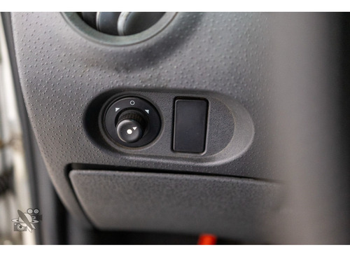 Citroën C3 1.4 I GLX 8V FLEX 4P MANUAL