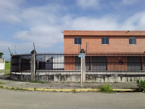 Imagen 2 de 6 de Oficinas Alquiler 51mts Parque Ind. Aerop. / En Buenas Manos