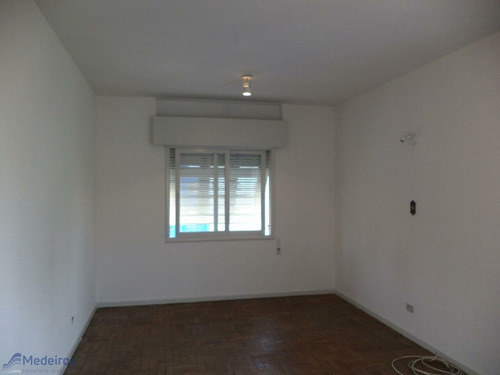 Imagem 1 de 13 de Kit Ampla Com Sala E Dormitório, Ao Lago Praça 14 Bis, Faculdade Fgv , Av Nove De Julho- Bela Vista - Md967