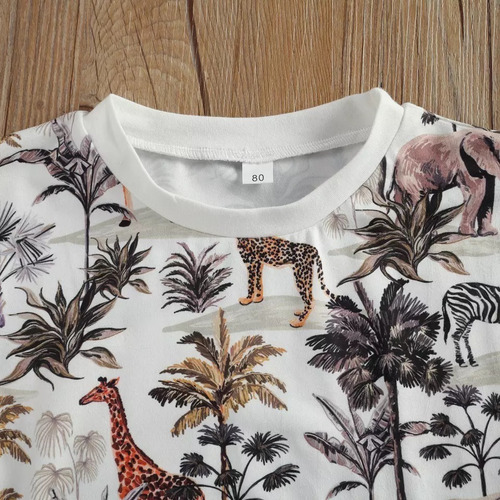 Imagen 4 de 6 de Conjunto Polera + Short Cálido Selva