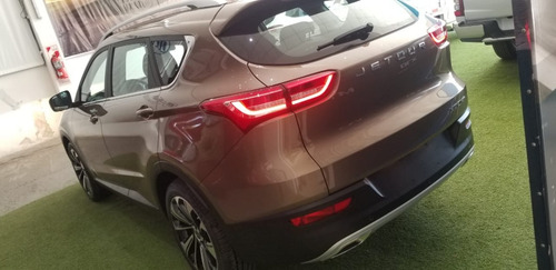 Jetour X70 7 Asientos 1.5t 0km