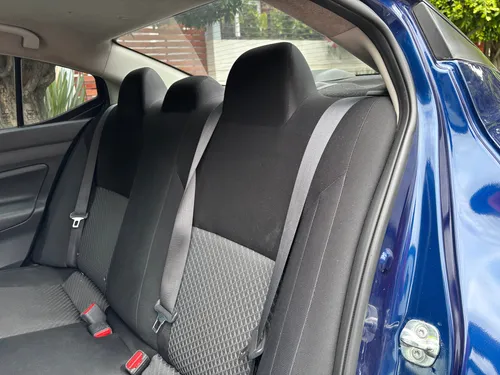 Nissan Versa 1.6 Sense Mt