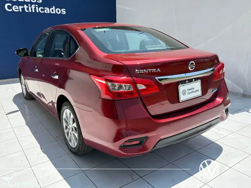 Nissan Sentra 1.8 Advance Cvt