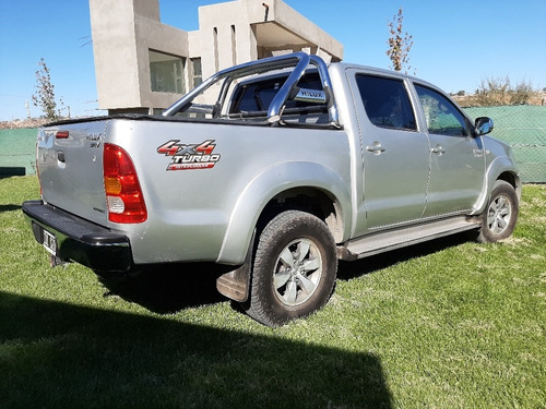 Toyota Hilux 3.0 I Srv Cab Doble At 4x4 Cuero 2010