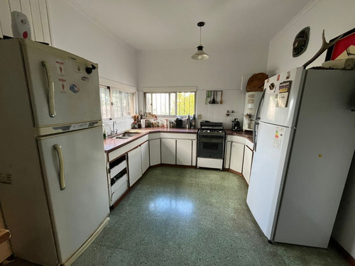 Departamento De 3 Dormitorios A La Venta Calle Mitre 2204 Jose Marmol