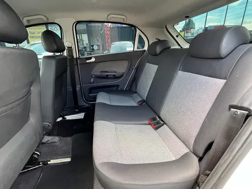 Volkswagen Gol Power 1.6cc MT AA 4X2