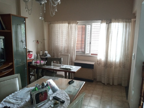 Imagen 5 de 16 de Casa En Venta En Ramos Mejía Sur