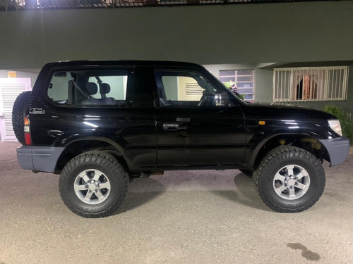Imagen 1 de 9 de Toyota Meru