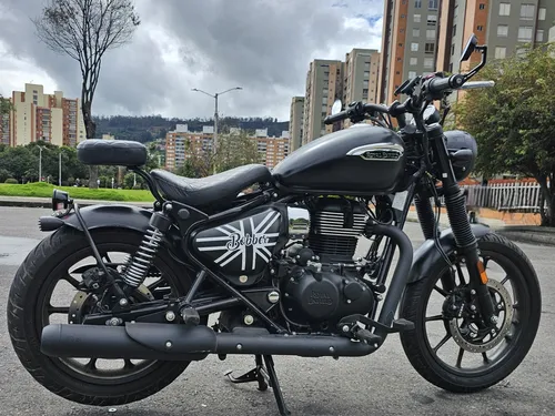 Royal Enfield Meteor Bobber