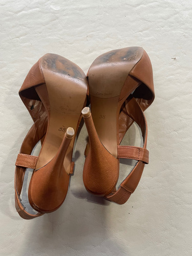 Zapatos De Mujer Zara Taco Talle 37/38 Modelo A Elección (Usado)