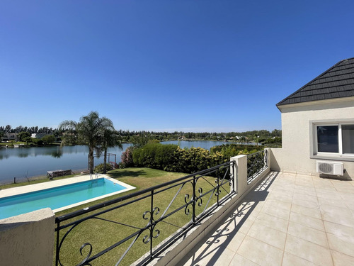 Casa En Alq. Anual - Santa Teresa, Villanueva - 5 Amb - A La Laguna Con Muelle