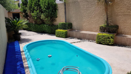 Casa En Venta Col. Roble Norte, San Nicolas De Los Garza
