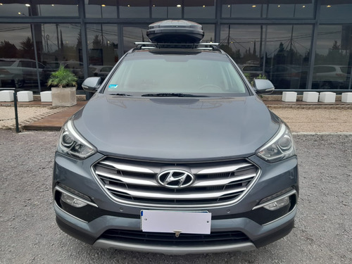 Imagen 3 de 20 de Hyundai Santa Fe 2.2 Crdi 7 As Pre At 2018 4wd