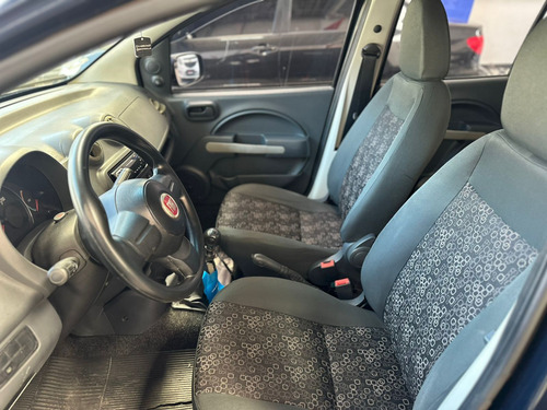 Fiat Uno 1.0 Vivace Celeb. Flex 5P