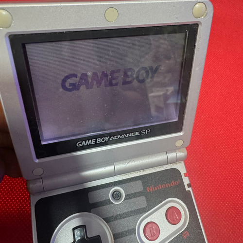 Consola Game Boy Advance Sp Nes Edition. A (Usado)
