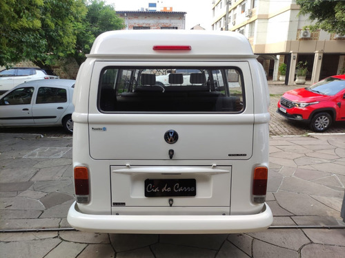 Volkswagen Kombi 1.4 Lotação Total Flex 3p