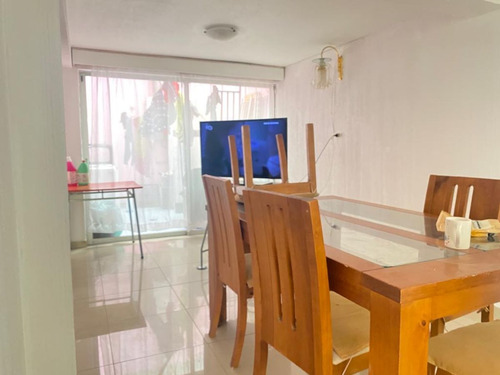 Casa Amoblada De 6 Dormitorios En Villa Los Algarr...