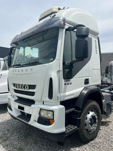 Iveco Cursor 330