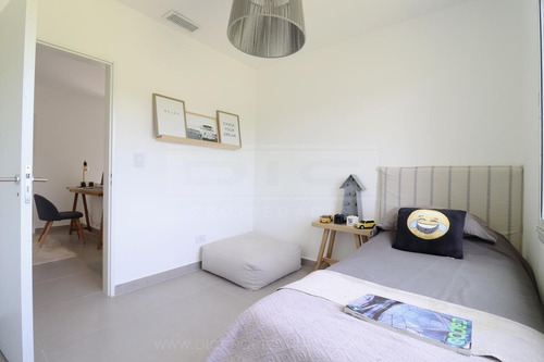 Imagen 18 de 30 de Duplex 4 Ambientes A Estrenar En Barrio Privado