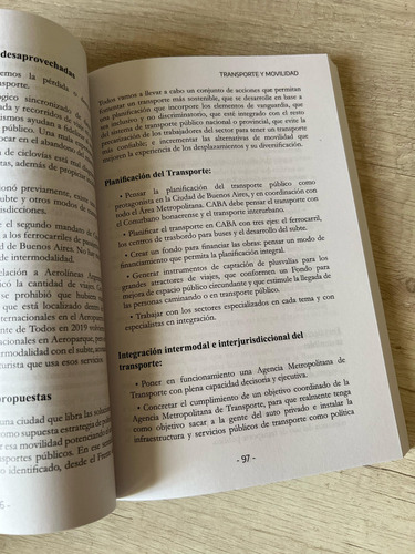 Una Ciudad Para Pocos - Mariano Recalde