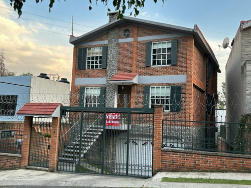 Casa En Venta  Paseos Del Bosque  Naucalpan