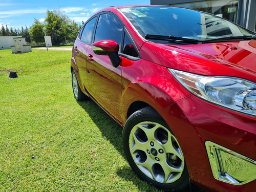 Ford Fiesta Titanium, Inmaculado 42mil Km