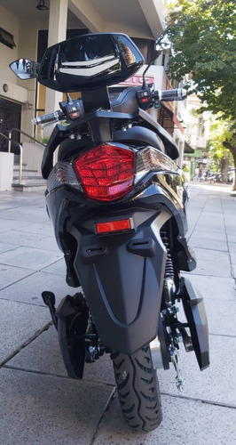 Imagen 18 de 19 de Moto Leo 2000w Gel Urbana Sunra Okm V