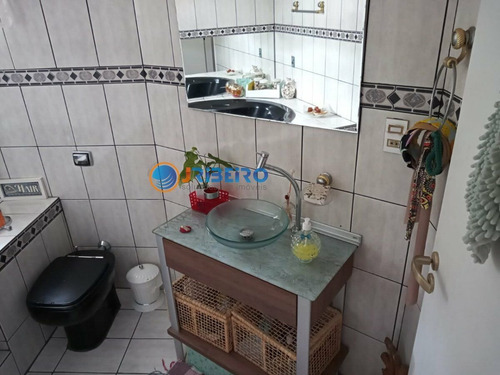 Imagem 22 de 30 de Lindo Sobrado 3 Dormitórios Sendo 1 Suíte Com Hidromassagem, Amplo Living Para 2 Ambientes Sala De Jantar E Tv, Copa, Co - 180073